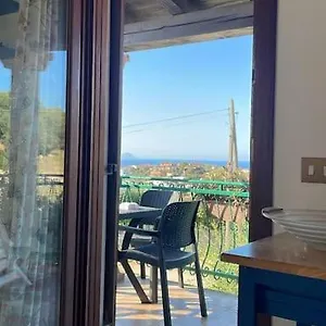  Casa vacanze Casa Costanza, Bilocale Con Terrazza Vista Mare